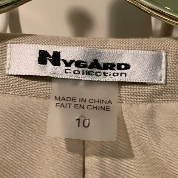 Nwt, Nygard linen top/jacket with gold and silver sequined applique, sz … - Picture 3 of 16